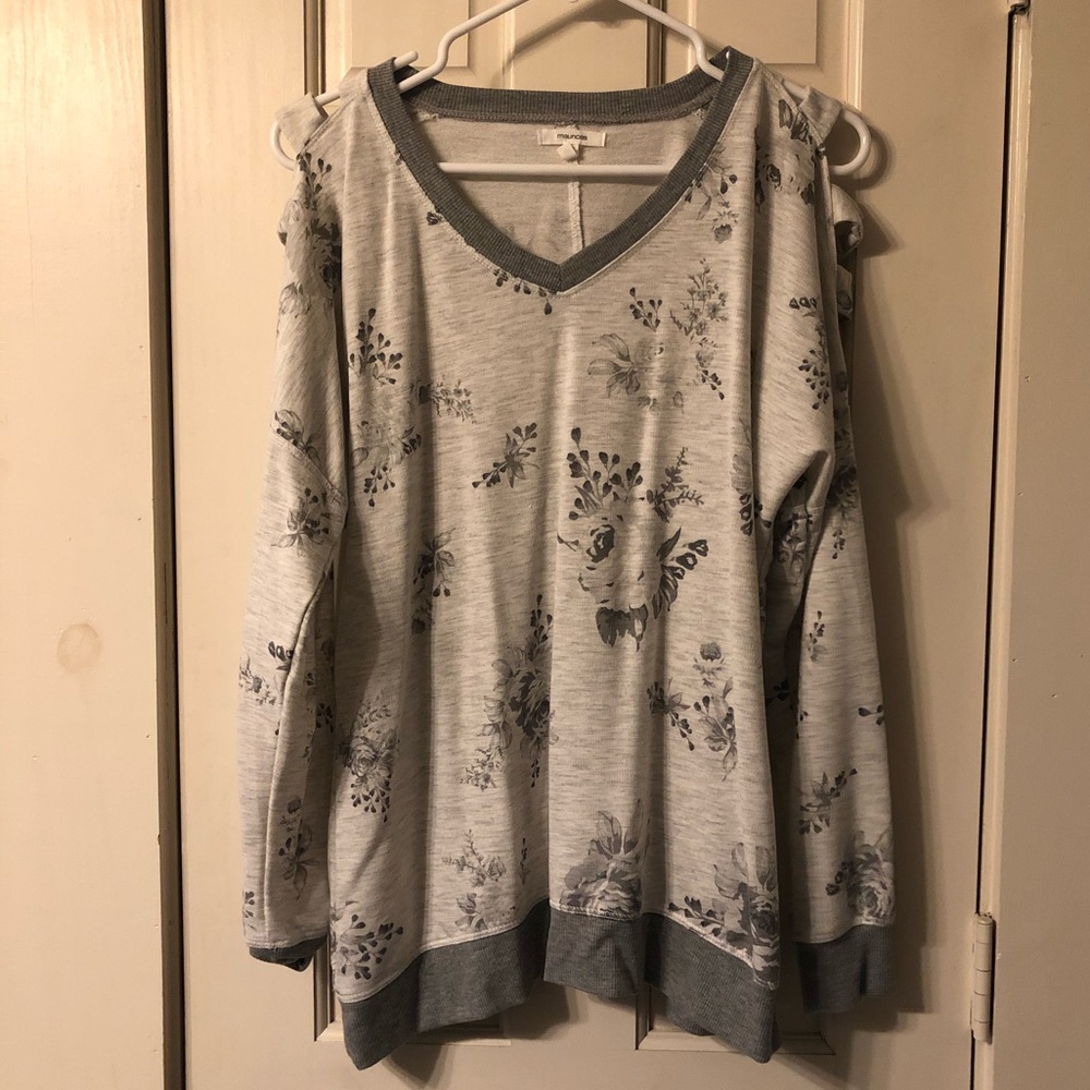 Maurices Sweater with Shoulder cutouts. Size M